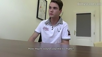 Amateur Gay Boy Gives Dirty Blowjob And Gets Analized