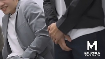 亚洲模特和大屁股宝贝的硬核狂欢